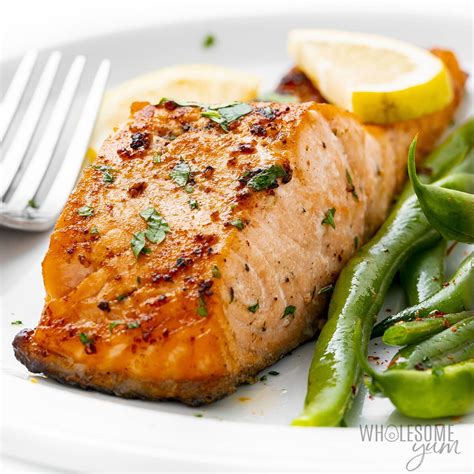 Broiled Salmon Recipe (Crispy & Juicy!) - Wholesome Yum