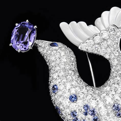高清图|海瑞温斯顿INCREDIBLES高级珠宝系列Cascading 蓝宝石钻石项链项链/吊坠图片3|腕表之家-珠宝
