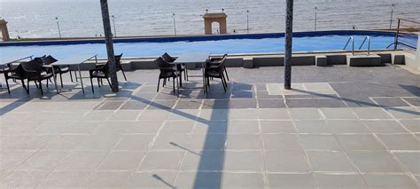 HOTEL SEA ROCK INN (Daman, Daman and Diu) - Hotel Reviews & Photos ...