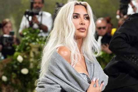 Kim Kardashian Met Blond Haar 2024 KIM KARDASHIAN FOR SKIMS Hair: