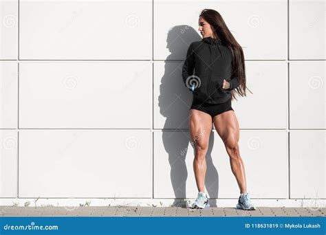 Womens Muscular Athletic Legs