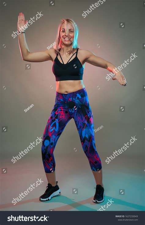 Model Dancing Workout 的图像结果