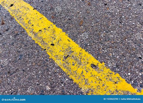 Yellow Solid Line, Grunge Single Road Marking on Asphalt, Background ...