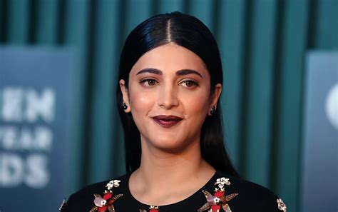 Shruti Haasan confirmed for special song with Ram Charan in 'Peddi'