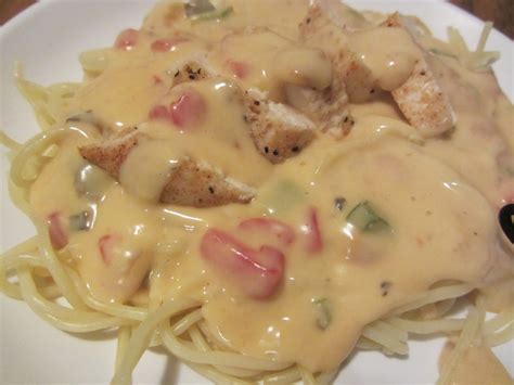 Dinner is Ready!: Chicken Spaghetti with Velveeta
