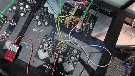 Frequency Modulation Synthesizer 的图像结果