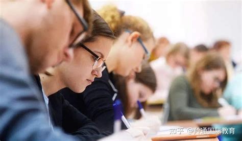 留学生考公务员需要办理上海国外学历认证吗