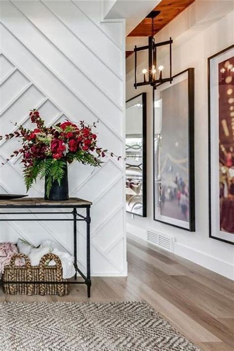 Entrance Wall Decor Items