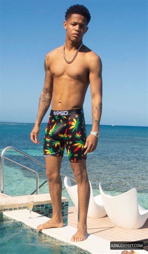 YK OSIRIS Feet - AZNudeFeet Men