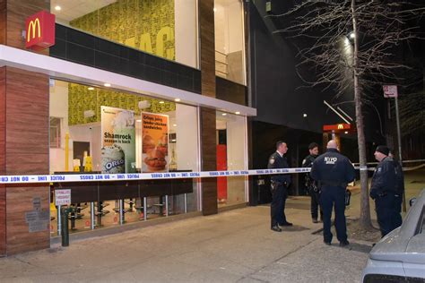 NYC McDonald's employee brutally stabbed while defending coworkers ...