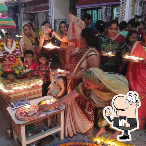 Mazda Bakery, Surat, Chowk Bazar Rd - Restaurant reviews