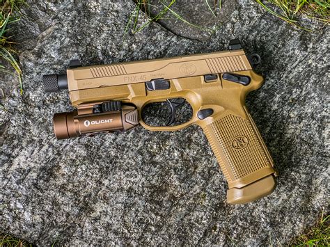 Best Pistol Light: OLIGHT PL-Pro Valkyrie (Review) | The Gear Bunker