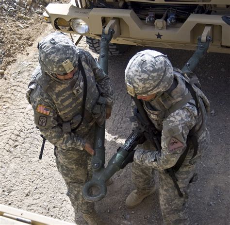 3rd IBCT, 1st AD's 125th BSB 'Mustangs' stay sharp during CLFX ...