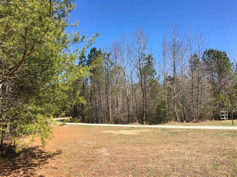 White Trail Entrance