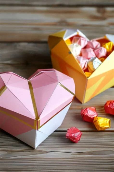 Gift Boxes Using Cricut 的图像结果