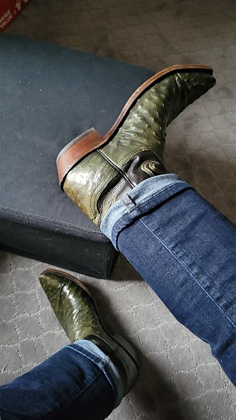 Full Quill Friday! Lucchese Dante N1202, 5 Toe-3 heel in Olive Green ...