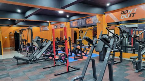 Wrkout World Gym Aashiana in Lucknow | FITPASS