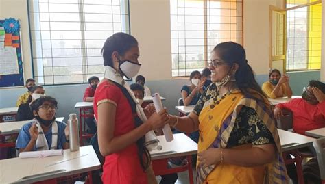 Bridging the gap generation and learning teacher and students