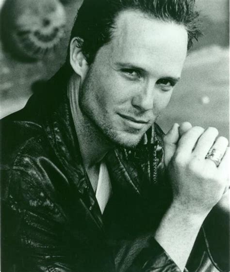Dean Winters Movies And Tv Shows 60 Photos - Moonagedaydream.film