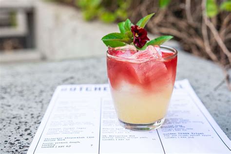 Best Happy Hours in Nashville: Cheap Drink Specials in Every ...