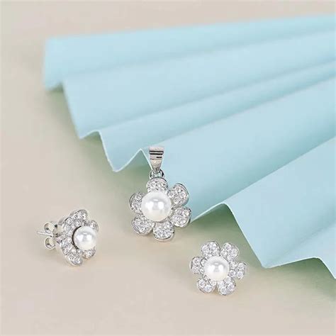 Blooming Beauty Pendant set – Touch925