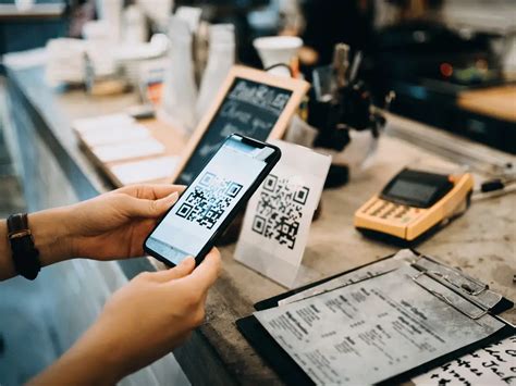 upi: Digital payment via UPI spikes on person-to-merchant transaction ...