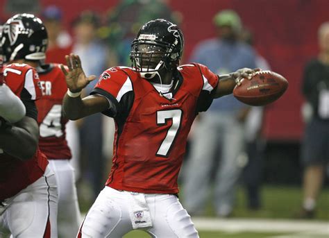 Michael Vick Wallpapers - 4k, HD Backgrounds on WallpaperBat