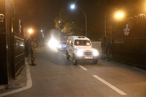 Wing Commander Abhinandan lands in Delhi