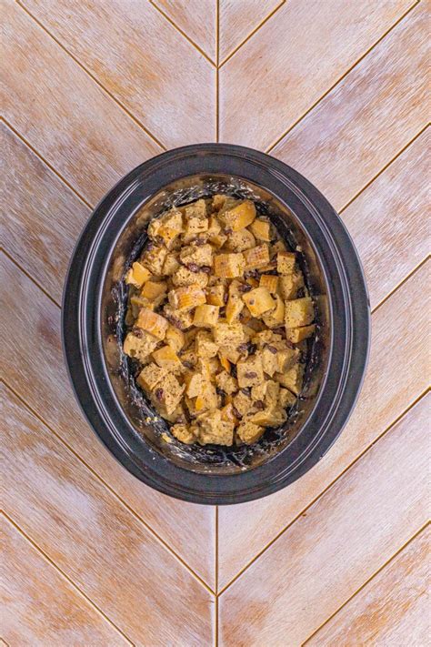 Crock Pot Bread Pudding - The Country Cook