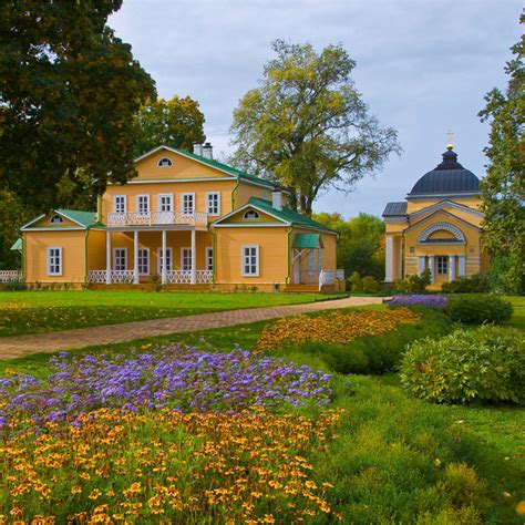 Музей-заповедник "Тарханы" | IZI Travel