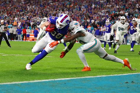 Bills vs. Dolphins final score, results: Josh Allen, Buffalo come from ...