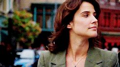 Cobie Smulders reveló el motivo de su sorpresivo topless tras superar ...