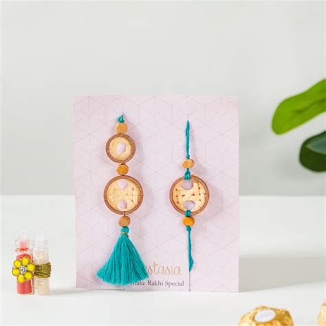 Eco-friendly Bouquet Raksha Bandhan Gift Set Of 4 Online - Premium Gift ...