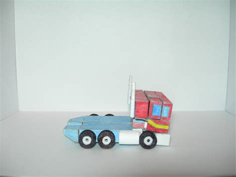 Origami Transformer Optimus Prime 的图像结果