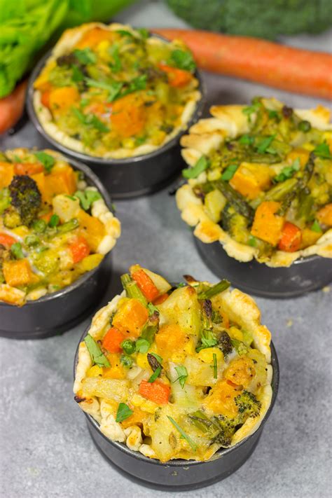 Roasted Veggie Pot Pie | Fun way to mix up veggies for dinner!