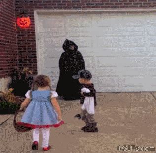 Halloween Gifs - Funny Memes About Halloween