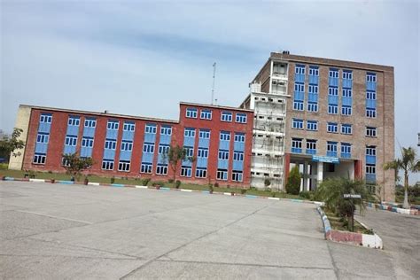 Sant Baba Bhag Singh University: Admission 2026, Fees, Scholarship ...