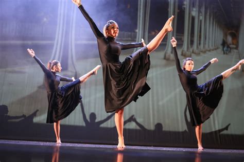 Image result for Spectacle Entier