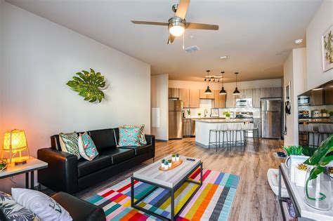 View Photos & Take A Virtual Tour | Union on Fletcher