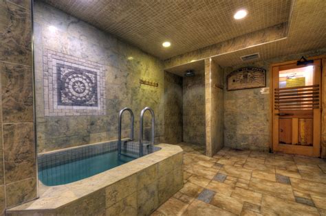 Ice Cold Plunge – BRC Day Spa & Sauna Resort