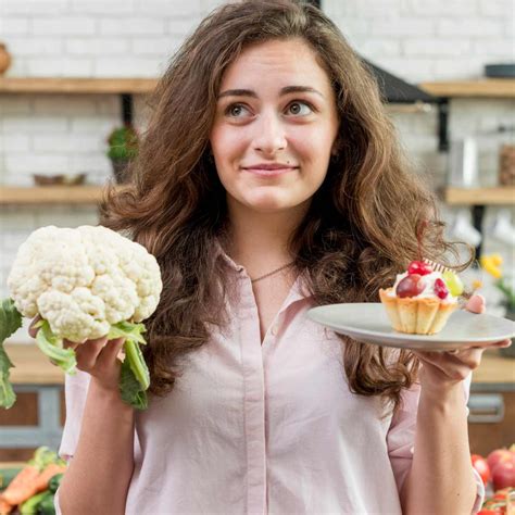 10 Amazing Benefits of Eating Apples During Pregnancy