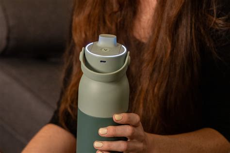 Larq Bottle PureVis 2 Review: Drinking Water as a Video Game Isn’t as ...
