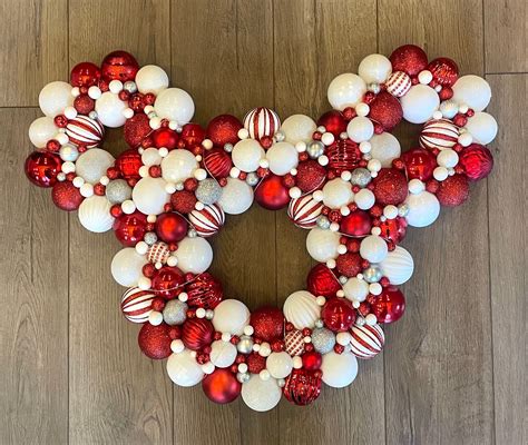 Easy diy disney christmas wreaths – Artofit