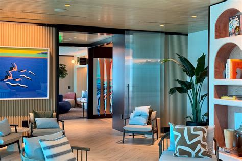 Inside Chase's stunning new Sapphire Lounge in San Diego - The Points Guy