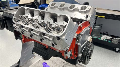 Exclusive ZZ632 Big-Block Crate Engine Build at Chevrolet Performance