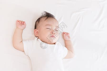 熟睡的婴儿图片素材-熟睡的婴儿近景创意图片-jpg格式-未来素材下载