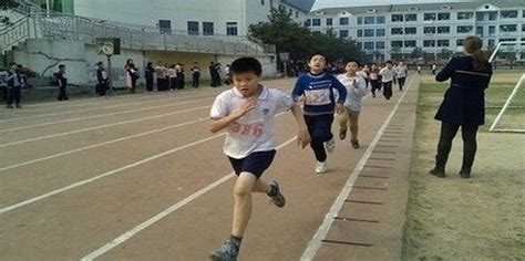 体育中考800米/1000米常见问题、产生原因及纠正方法-搜狐大视野-搜狐新闻