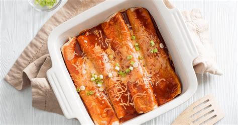 Creamy Chicken Enchiladas | GoodNes