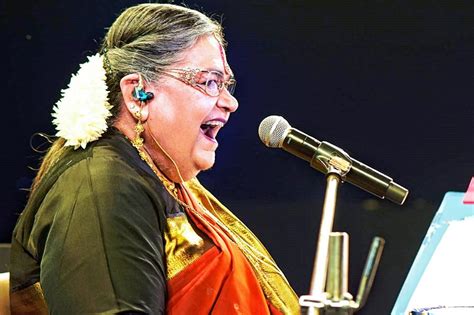 Usha Uthup and Rani Kohenur enchant Calcutta at Kitty Su Royale | t2ONLINE