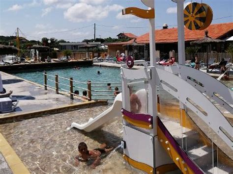CAMPING INTERNATIONAL ERROMARDIE (Saint-Jean-de-Luz) - Campground ...